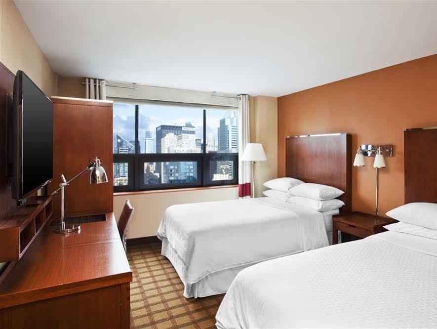 Four Points By Sheraton Midtown - Times Square Hotel New York Exterior photo